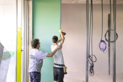 Un jour, un mot ou expression du bâtiment, Trets, Ferreol Peinture