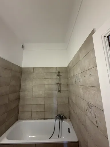 Rénovation d'une salle de bains à Rousset, Trets, Ferréol Peinture