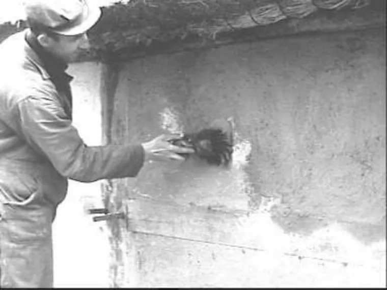 Un jour : un mot ou expression dans le monde du bâtiment, Trets, Ferreol Peinture