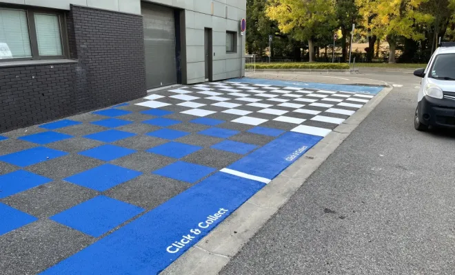 Stationnement Click&Collect.