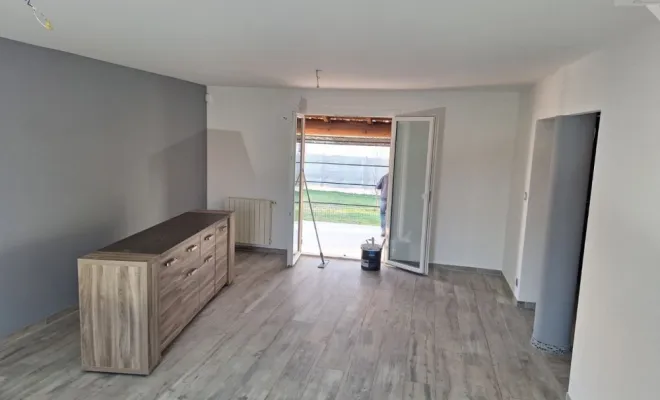 Rénovation d'un plafond en placoplâtre , Trets, Ferreol Peinture