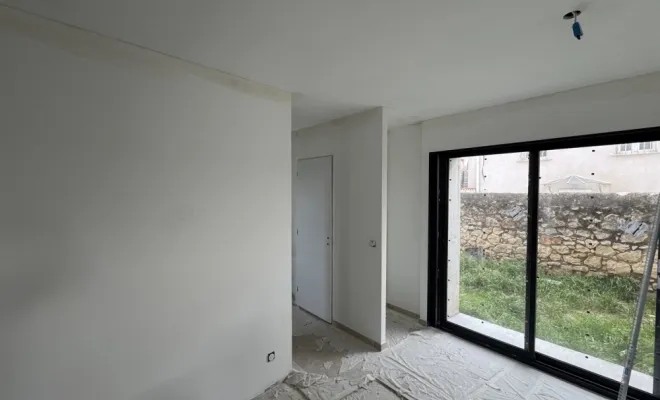 Rénovation en peinture d'une maison mitoyenne aux Pennes-Mirabeau, Trets, Ferreol Peinture