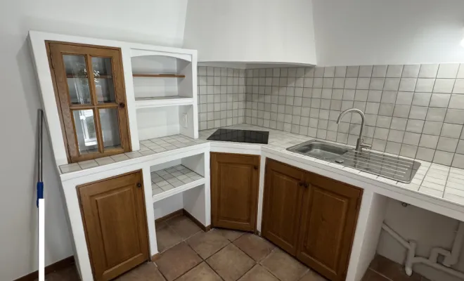 Rénovation en totalité d'une villa à La Londe-les-Maures, suite à un incendie, Trets, Ferreol Peinture