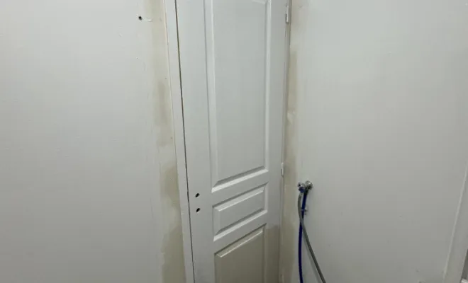 Création d'un accès à un chauffe-eau sur TRETS, Trets, Ferreol Peinture